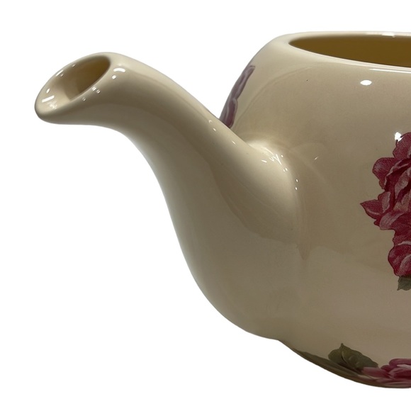 100th Anniversary Mother’s Day 2008 Rose Teapot by Teleflora - Picture 14 of 15